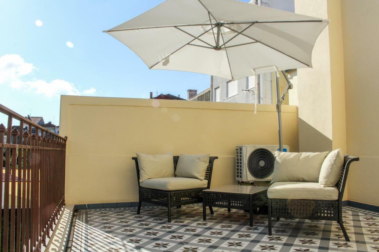 Classic Comfort At Porto Center Apartment ภายนอก รูปภาพ